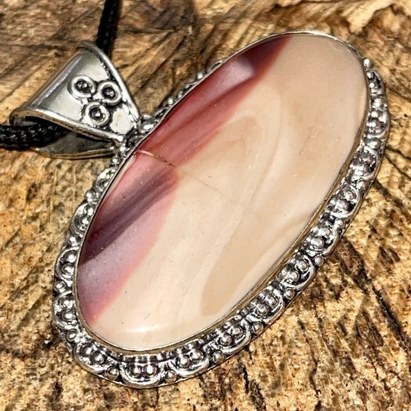 Burgundy Brown Mookaite Pendant - Picture 9 of 15